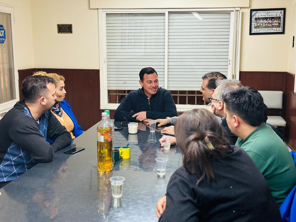 Capitani se reunió con la Liga villamariense de Fútbol.