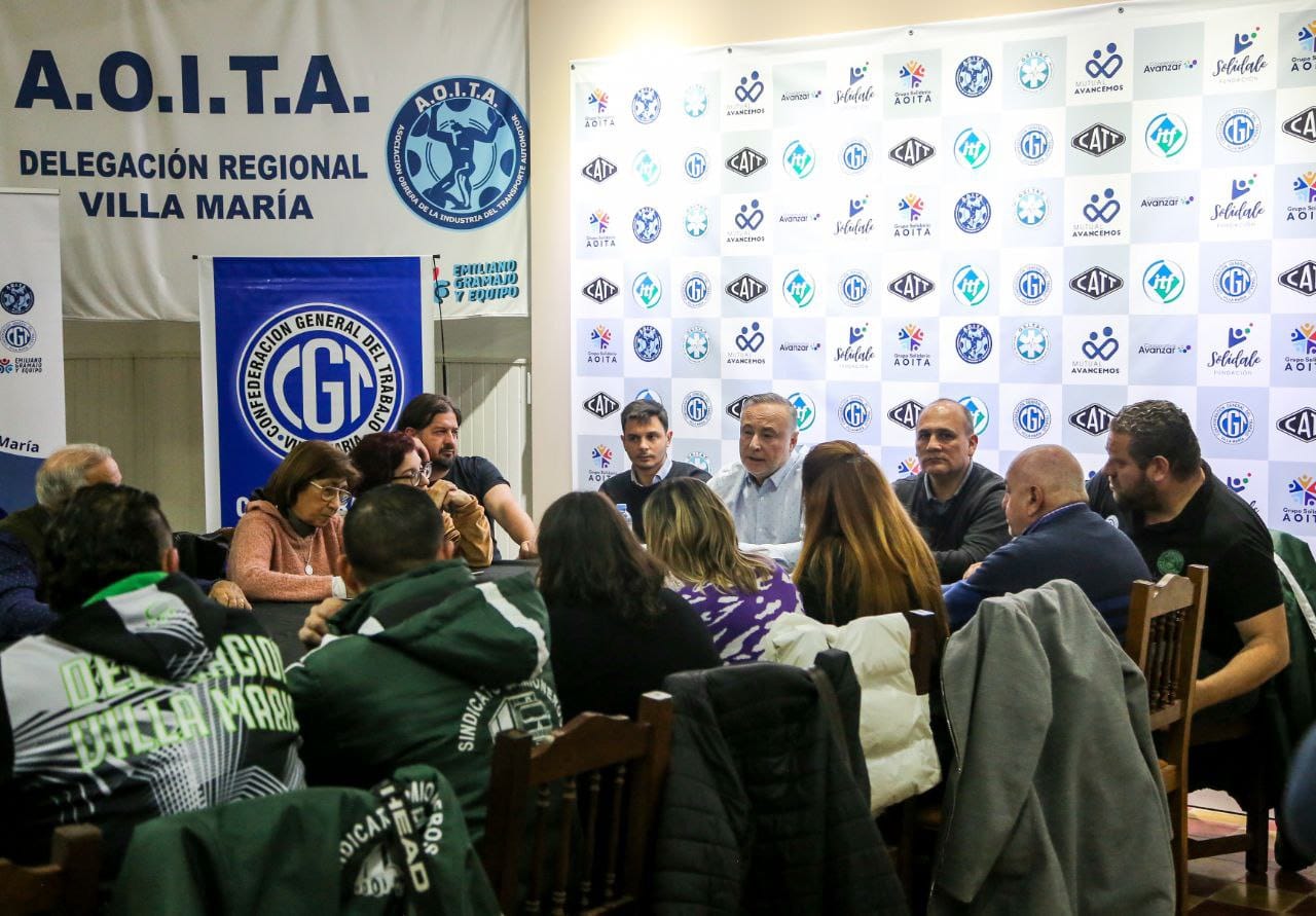 La CGT apoyaron la candidatura de Eduardo Accastello