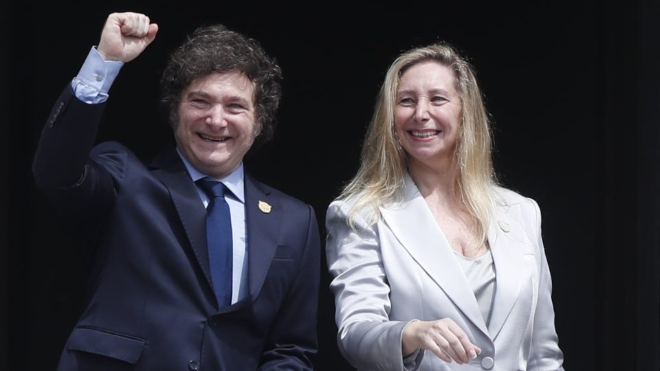Karina y Javier Milei