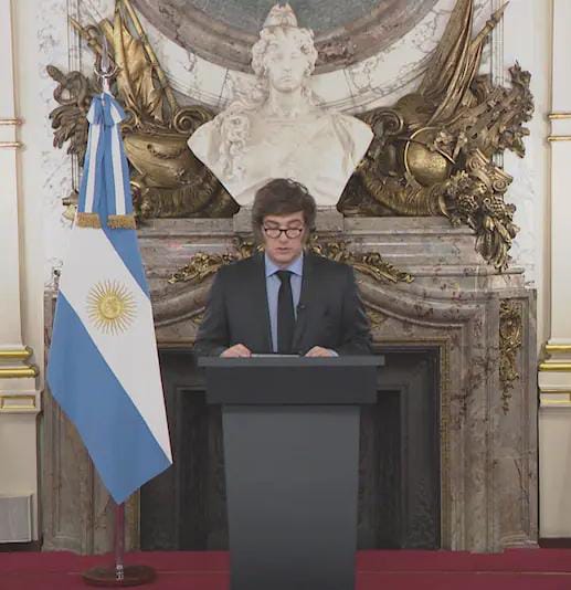 Javier Milei presntando presupuesto